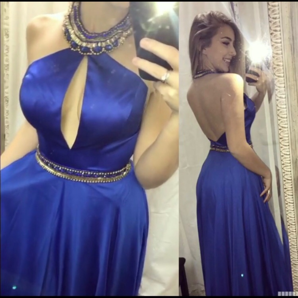 Sherri Hill 
Jeweled Halter Top Flowing Gown